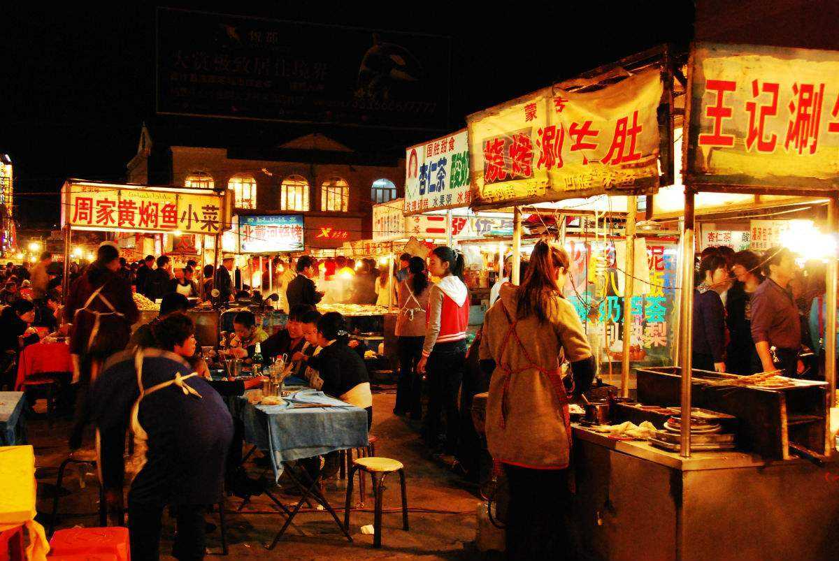 要地攤，更要清潔環(huán)保，速藍環(huán)保助力地攤美食油煙凈化